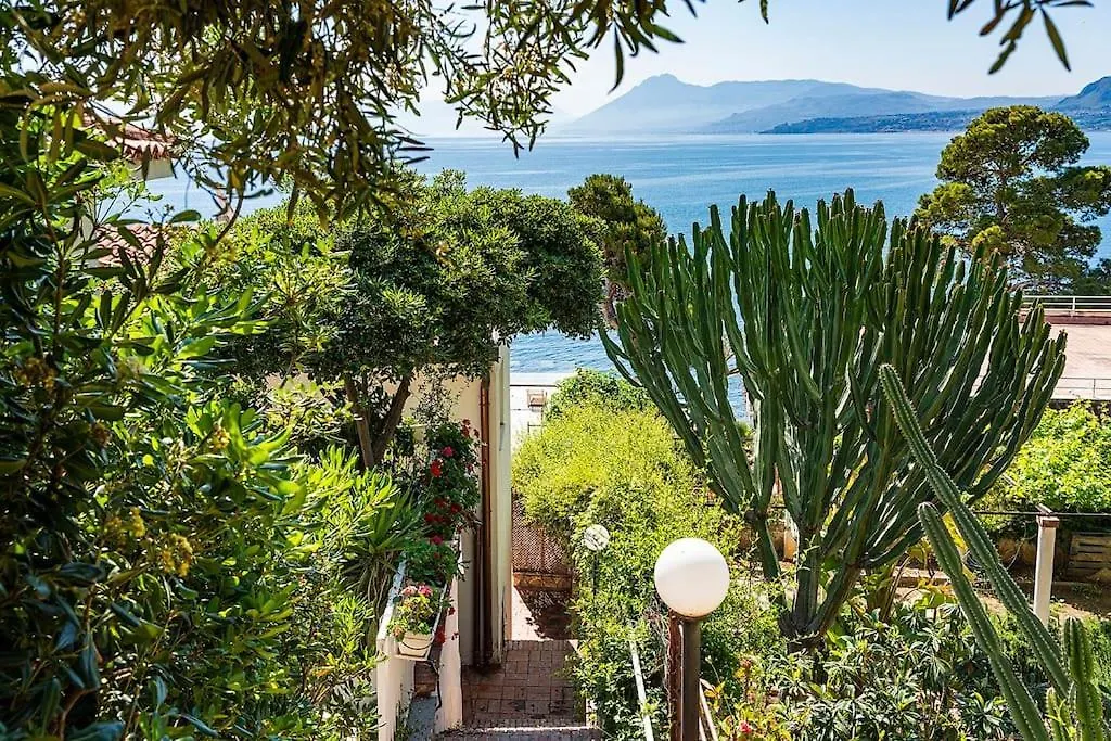 Holiday home Casa Mama Private Access To Sea Villa Santa Flavia