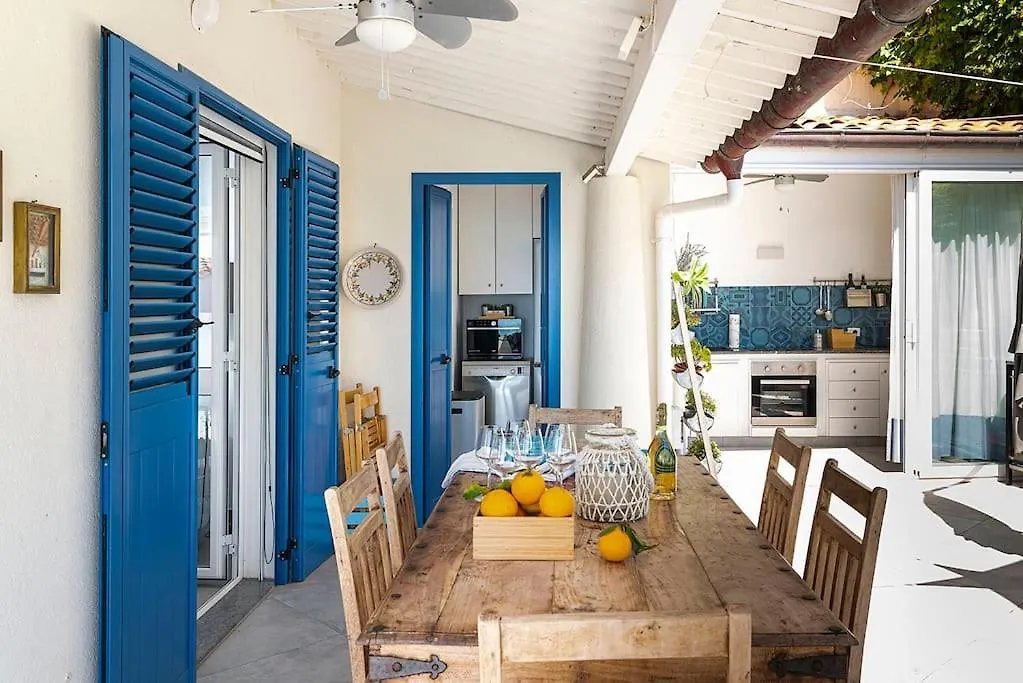 Casa Mama Private Access To Sea Villa Santa Flavia 0*,