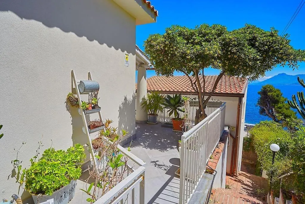 Holiday home Casa Mama Private Access To Sea Villa Santa Flavia